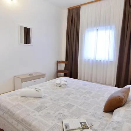 With Parking Space Grupija, Umag - 23568 Appartamento