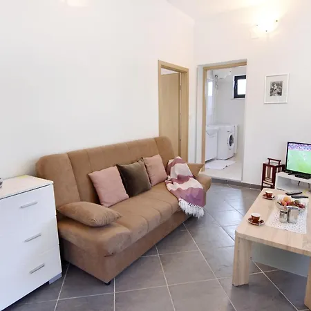 With Parking Space Grupija, Umag - 23568 Apartman Savudrija